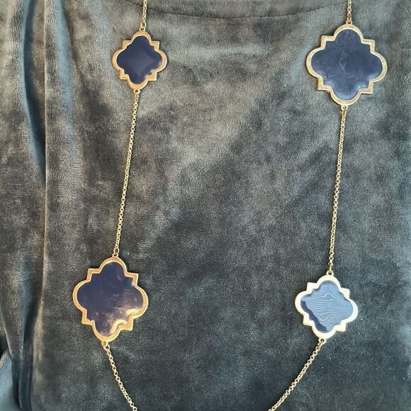 Van Cleef Style Fashion Necklace - Picture 3 of 4